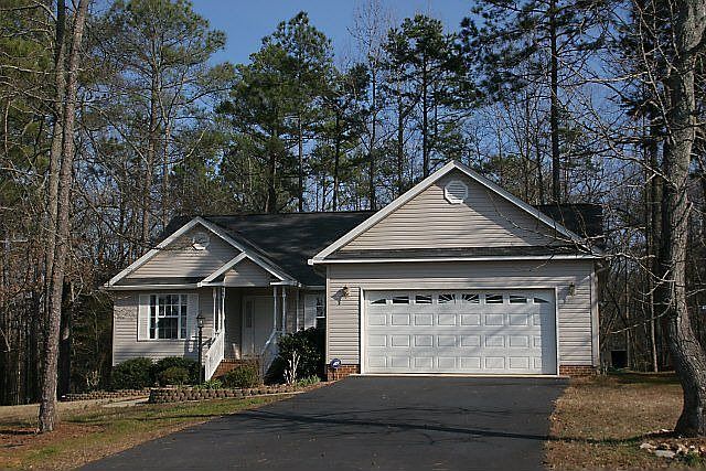 1st image of 206 Driftwood Dr