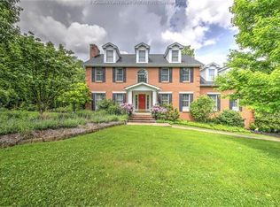 213 Whispering Woods Rd, Charleston, WV 25304