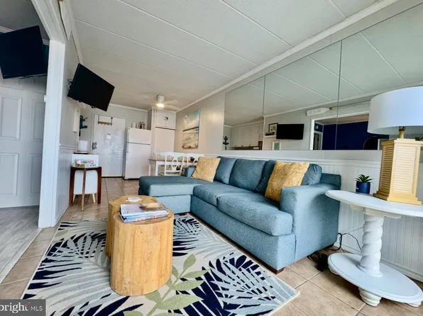 2301 Philadelphia Ave #307, Ocean City, MD 21842