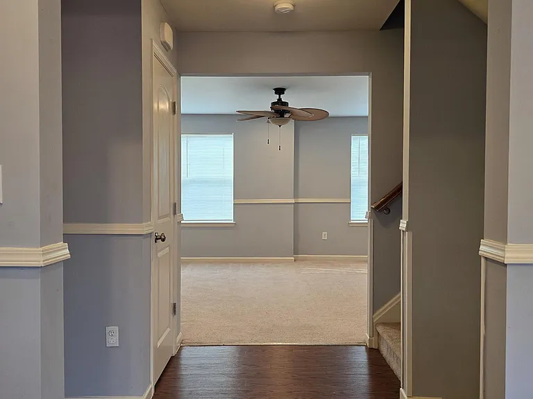 6419 Creekbend Dr — Photo 7