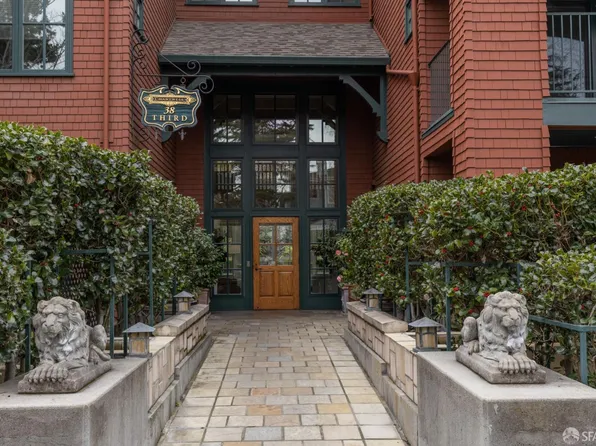 38 3rd St APT 309, Los Altos, CA 94022