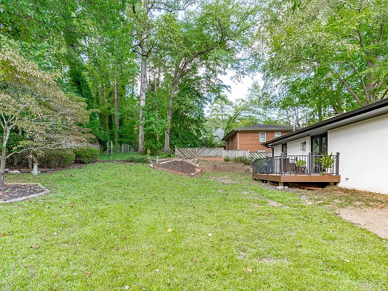 3513 Brook Dr — Photo 48