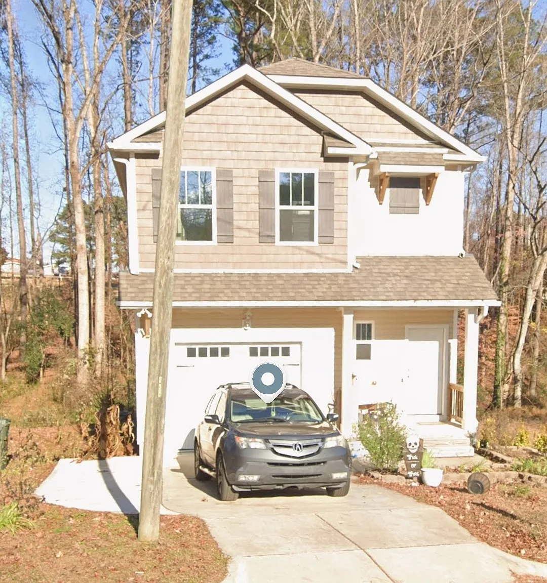 3 bed, 1642 sqft, $1,850 — Photo 2