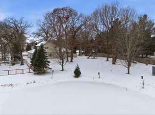 600 Lyman Blvd, Chanhassen, MN 55317