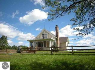 11438 N Seeley Rd, Fife Lake, MI 49633