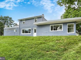 2310 Bannister St, York, PA 17408