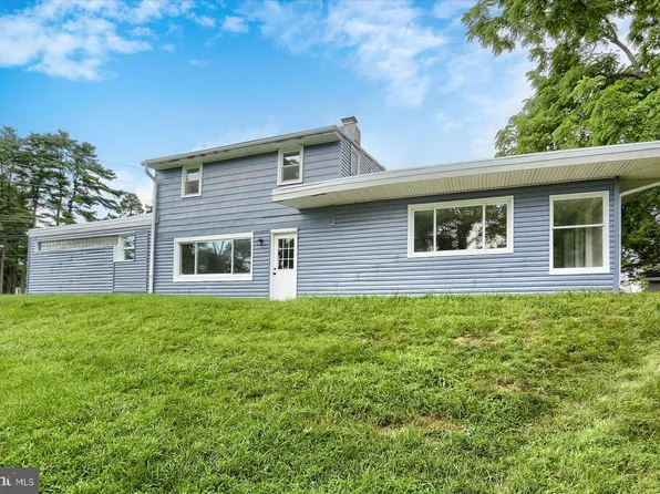 2310 Bannister St, York, PA 17408