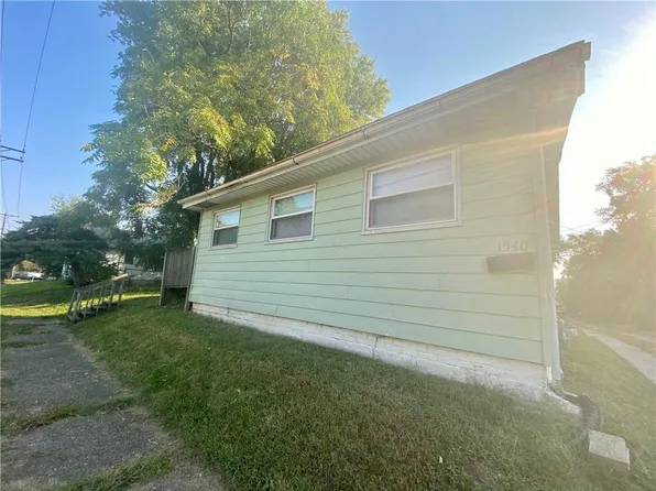 1540 N Woodford St, Decatur, IL 62526