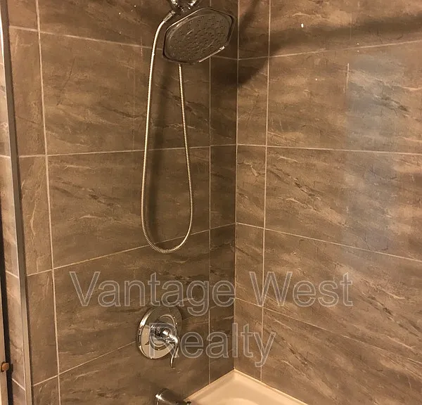 2433B Sexsmith Rd — Photo 7