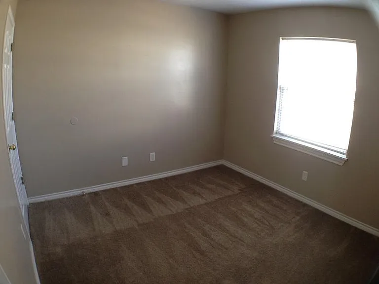 101 Northfield Dr — Photo 9