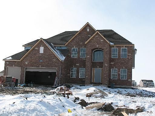 1st image of 479 Bloomfield Cir
