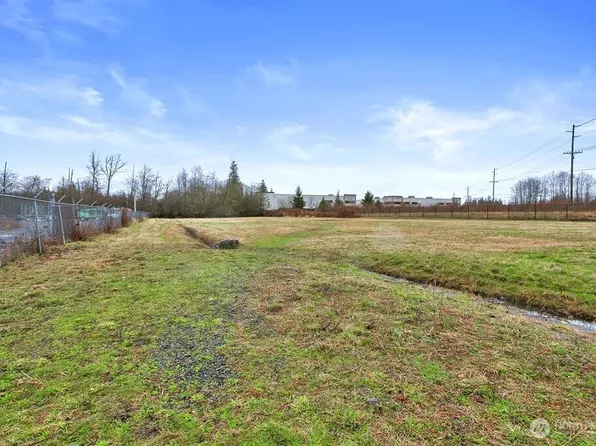 2826 Center Road, Everett, WA 98204