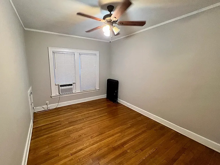 13855 Clifton Blvd #1 — Photo 28