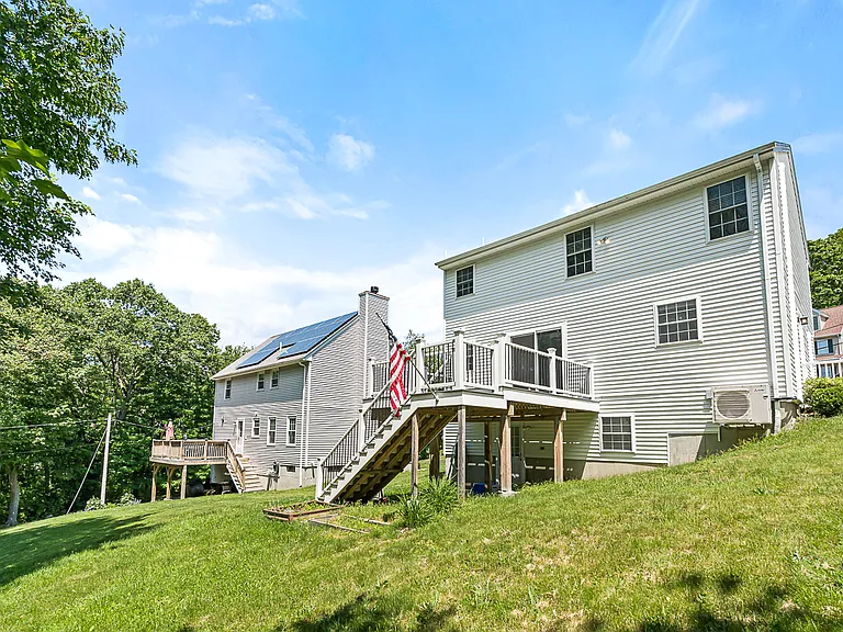 38 Idora Ave — Photo 34