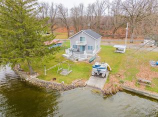 660 Lane 201 Ball Lk, Hamilton, IN 46742