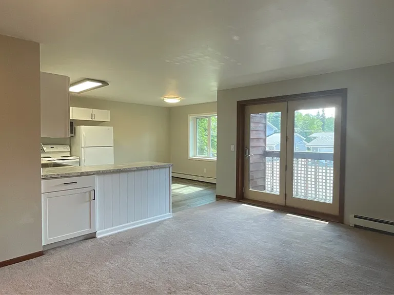 706 Ouida Way #4 — Photo 1