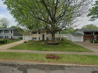 305 Downing Ave, Florissant, MO 63031