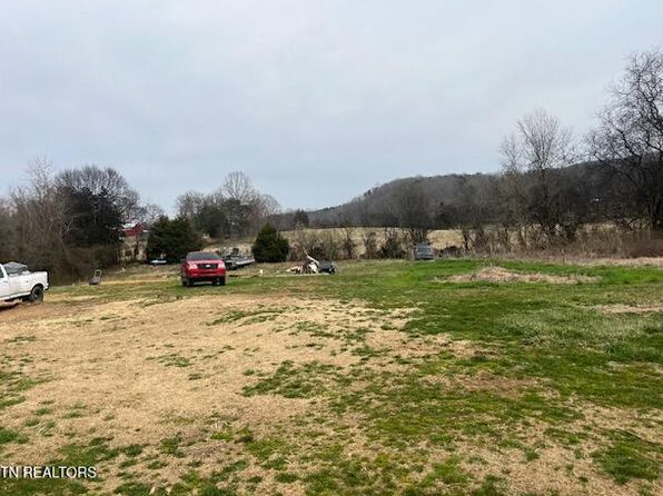 8546 Spangler Rd, Knoxville, TN 37920