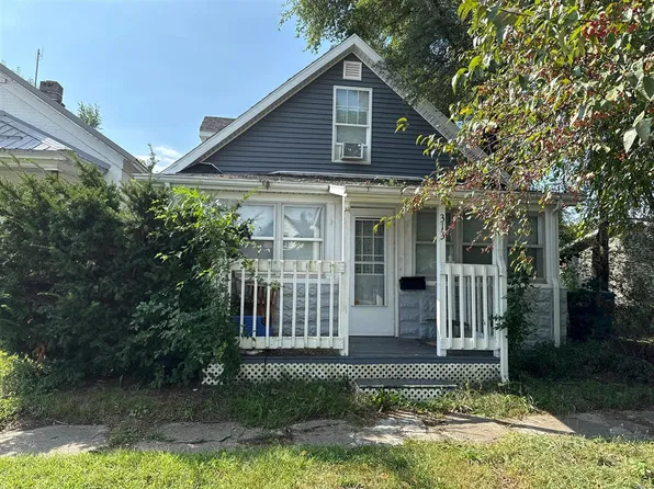 313 E Broadway St, Mishawaka, IN 46545
