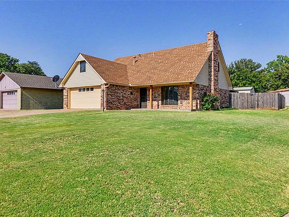 4th image of 111 Mockingbird Ln