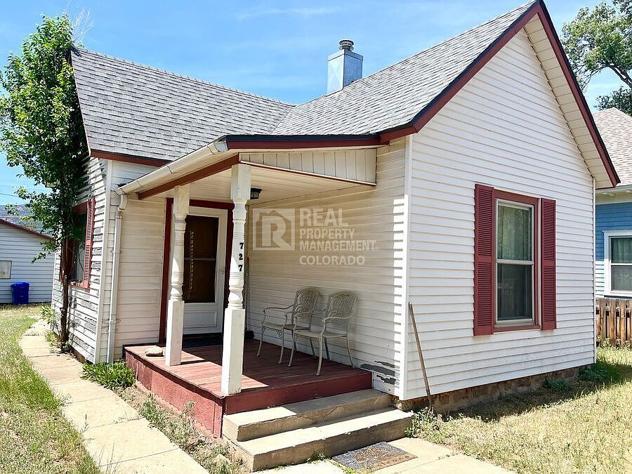 1st image of 727 W Cucharras St