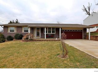5409 Crestside Ln, Saint Louis, MO