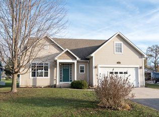 1004 Nancy Rd, Sandwich, IL 60548