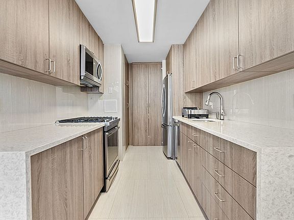 5th image of 112-01 Queens Blvd #20H
