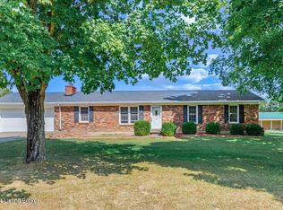 2996 Nat Rogers Rd, Boston, KY 40107