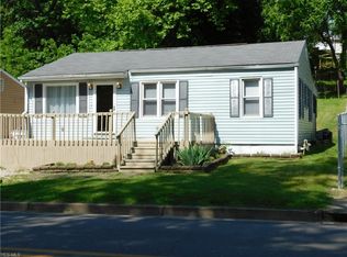1706 Pike St, Parkersburg, WV 26101