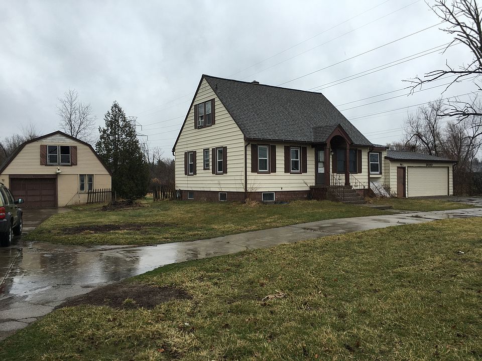 1st image of 5000 Eastern Ave SE