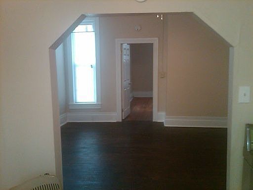 3rd image of 322 E Burton St #A-c
