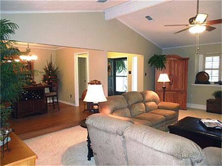 3rd image of 319 N Venice Dr