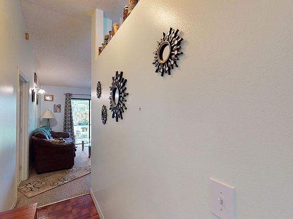 Home For Sale In Port Saint Lucie