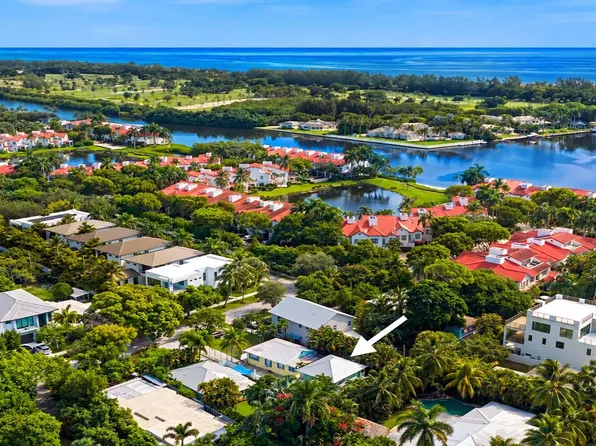 740 S LAKE Avenue, Delray Beach, FL 33483