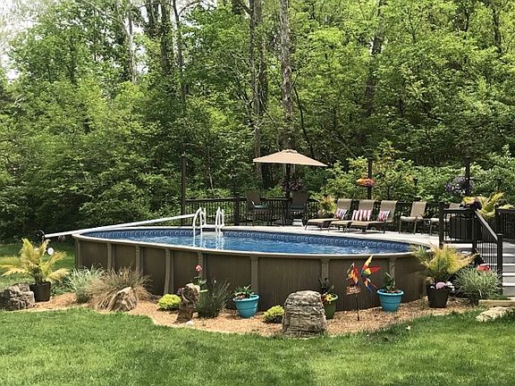 Pool with deck 