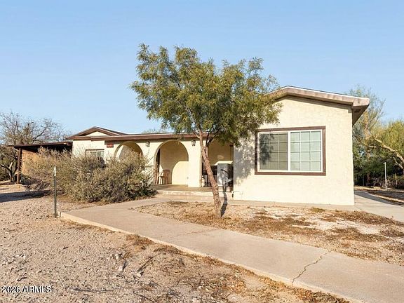 2nd image of 1345 N 2ND Avenue
