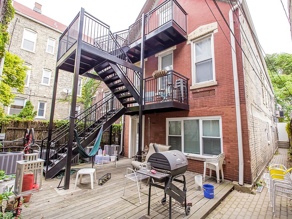 1st image of 2039 N Winchester Ave #C-1