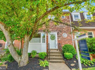 3052 Winter Pine Ct, Fairfax, VA 22031
