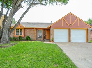 16307 Espinosa Dr, Houston, TX 77083