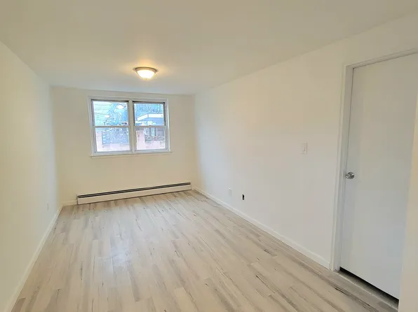 (undisclosed Address), Harrison, NJ 07029