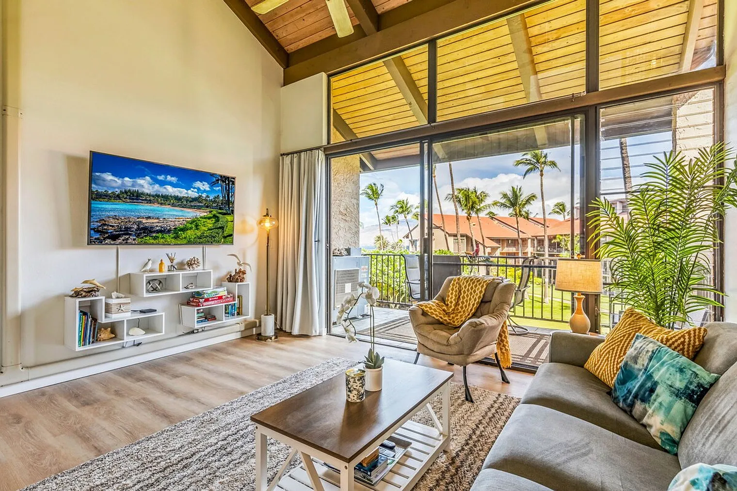 2 bed, 2.0 bath, $15,372 — Photo 1