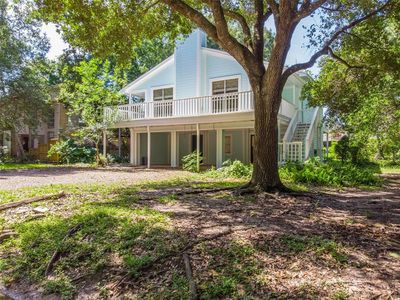 2207 Mission St, Kemah, TX, 77565