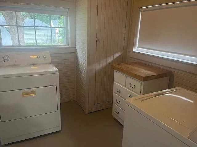 3643 Douglass Ave — Photo 16