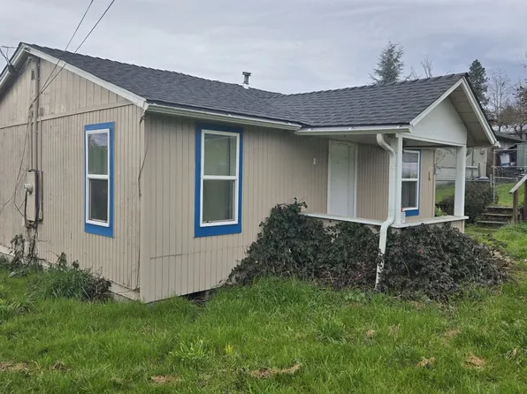 31 SE Darrell Ave, Winston, OR 97496