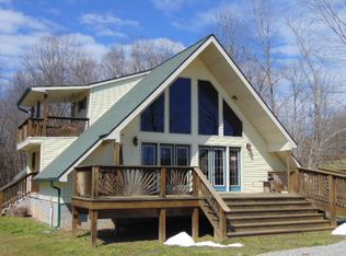 156 Dixon Ln, Fayetteville, WV 25840