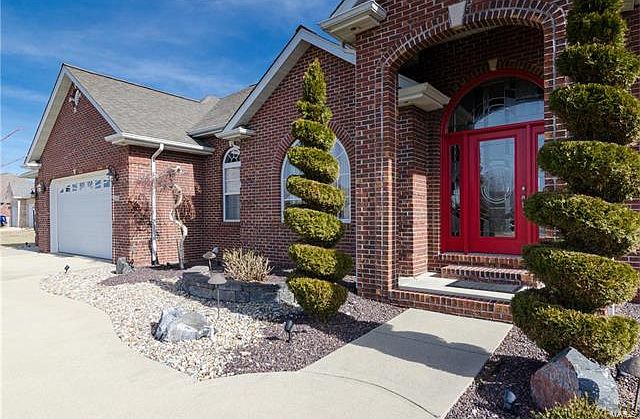 1st image of 4948 Autumn Oaks Dr