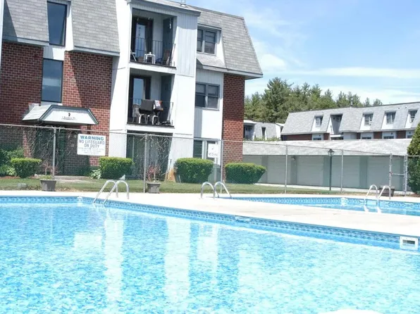 4 New Haven Dr APT 207, Nashua, NH 03063