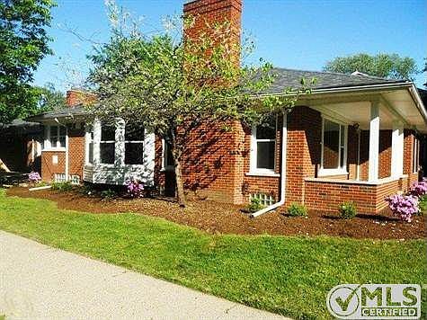 HARVARD COVERED PORCH.JPG