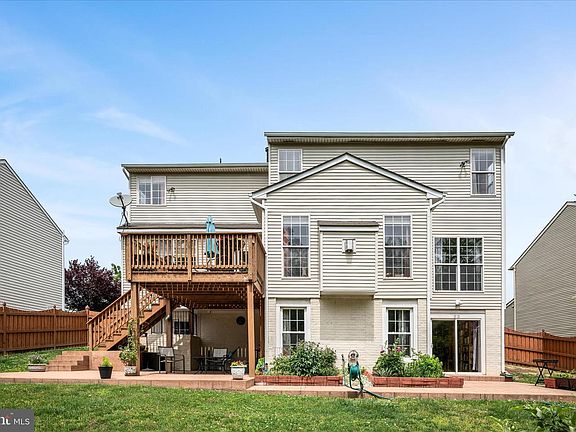 2nd image of 304 Morlyn Dr